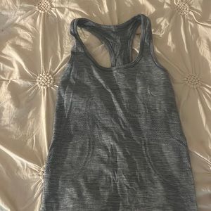 Lululemon Swiftly tech tank size 4